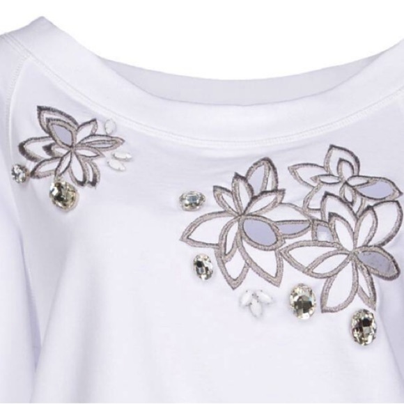 Annarita White Sweatshirt With Cut-Outs And Rhinestones Size 8 - Picture 3 of 4